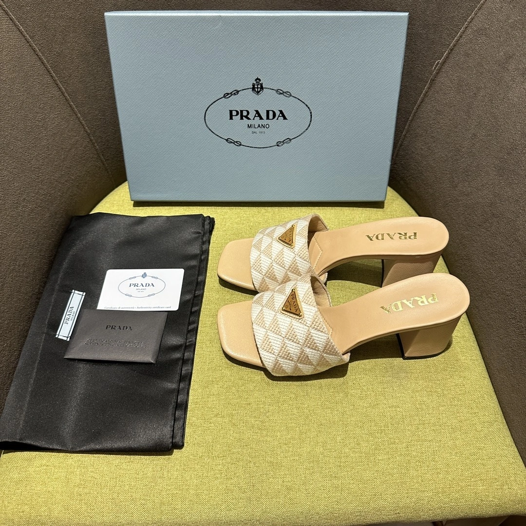 COCO-- Pr141 1XX637_3LK6_F0J0A_F_065 Heel height：6.5CM sheepskin item:D-X313H2212